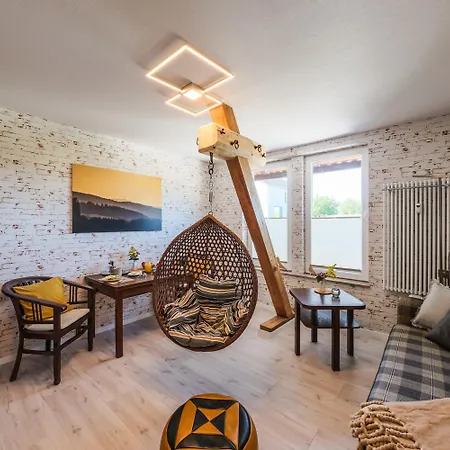 Apartamento Harzträume 4 - Mit Zwei Schlafzimmern, Wlan, Parkplatz&sitzplatz Im Grünen I Busanbindung&self Check-in