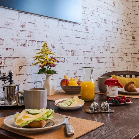 Harztraeume 4 - Mit Zwei Schlafzimmern, Wlan, Parkplatz & Sitzplatz Im Gruenen I Busanbindung & Self Check-in * Wernigerode