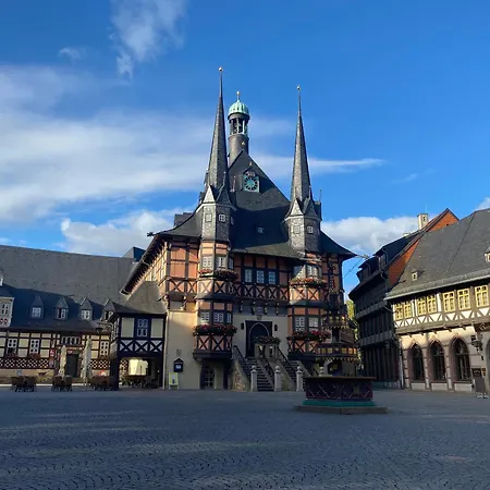 Daire Harztraeume I Gratis Parken I Sitzplatz Im Gruenen I Busanbindung Wernigerode