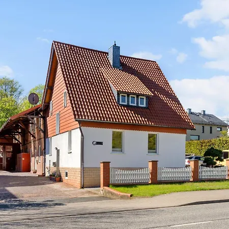 Harztraeume I Gratis Parken I Sitzplatz Im Gruenen I Busanbindung ורניגרוד