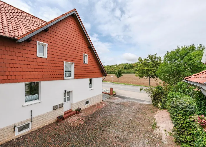 Daire Harztraeume I Gratis Parken I Sitzplatz Im Gruenen I Busanbindung Wernigerode